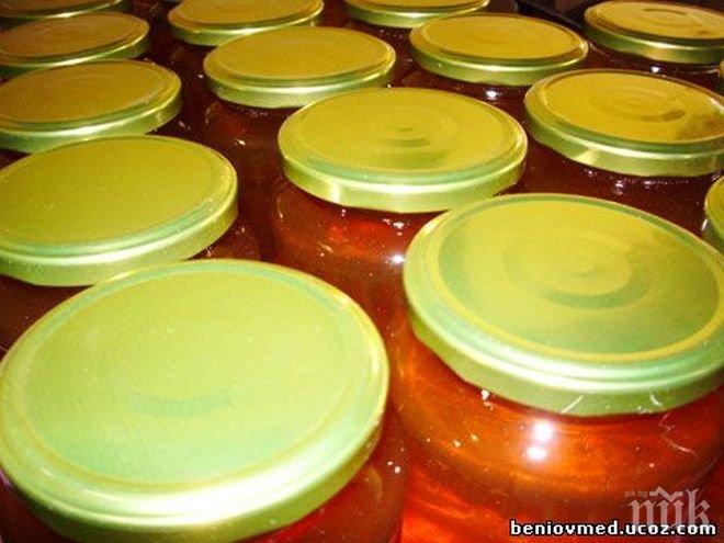Китайски внос свали цените на родните пчелари