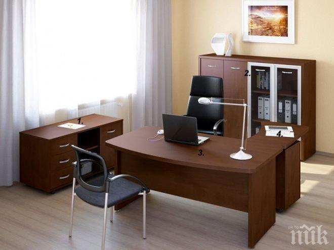 Младеж уби приятелката си в директорския кабинет в училище в град Находки