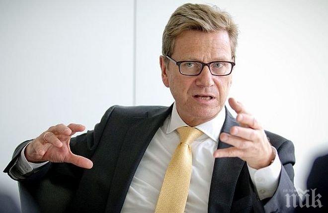 Почина бившият външен министър на Германия Гидо Вестервеле