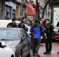 Потресаващо! Вижте последните мигове на атентатора, потопил за пореден път Истанбул в кръв (видео 18+)
