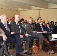 Омбудсманът Мая Манолова осигури  ВИП карти за лечение на малките хора във ВМА