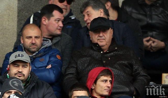 Венци Стефанов с много тежки обвинения към Левски - даде два примера за Полегнала е Тодора