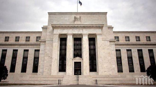 Джиа Лий: Открояваме няколко основни риска пред американската икономика
