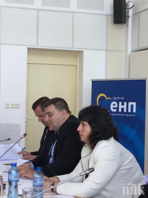 Емил Радев, ГЕРБ/ЕНП: Необходими са общоевропейски мерки за справяне с миграционната криза