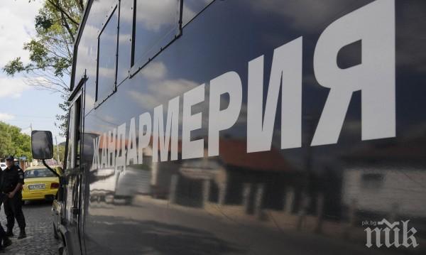 ПЪРВО В ПИК! Полиция и жандармерия започнаха проверки под моста на гара Подуяне