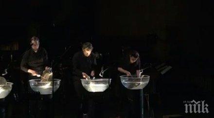 пик перкусионисти превърнаха джанти кашони купи вода музика