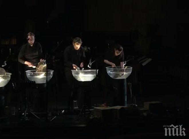 ПИК TV: Перкусионисти превърнаха джанти, кашони и купи с вода в музика