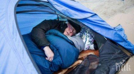 въшки краста плъзнаха сред бежанци идомени