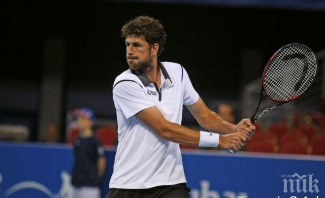 Треньорът на известен тенисист арестуван за убийство!