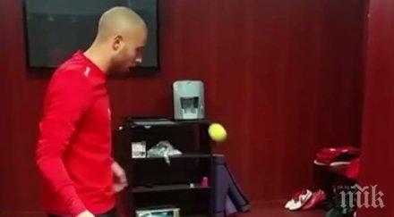 звезда цска показва футболни умения тенис топка видео