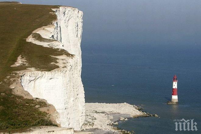 Скала се срути близо до мост в Ловеч
