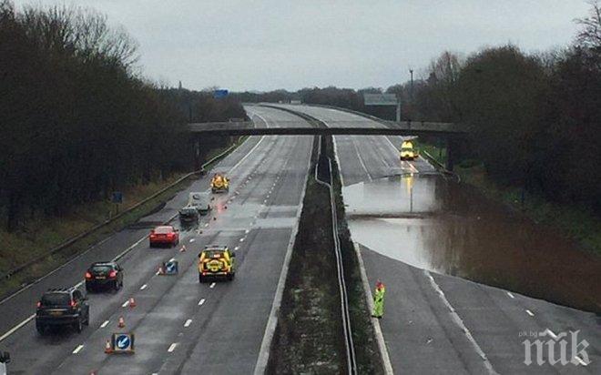 Бурята „Кати“ предизвика транспортен хаос в Лондон (снимки)
