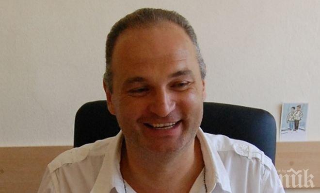 Акция! Арестуваха шефа на Държавния архив в Хасково
