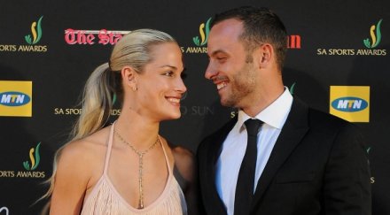 писториус плаче съда повдигнаха обвинение убийство