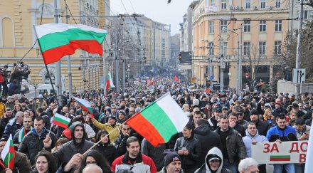 линч депутат атака протеста враца