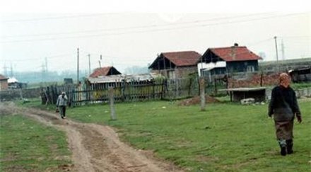 роми гонят плашат смърт руснаци българско село