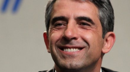 нов гаф плевнелиев подписал предварително указа назначението цацаров