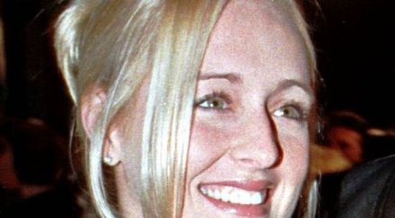 самоуби кънтри звездата минди маккрийди