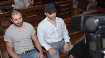 баща пробва измъкне ареста приближен баретата