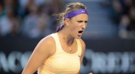 азаренка първата финалистка доха