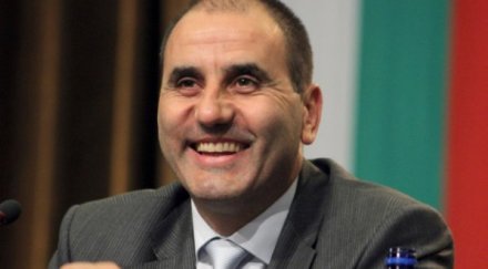 цветанов бойко уволни дянков