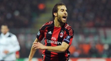 фламини разкри ахилесовата пета фабрегас