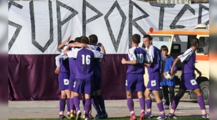 играчи подписаха етър