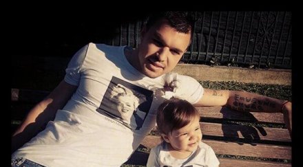 божинов вкарва гол ново зъбче бебето