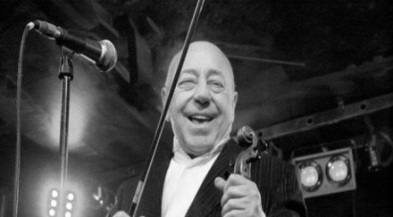 шумен почитат тодор колев минута мълчание