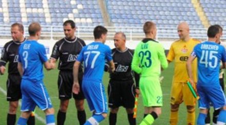 левски извъртя хикс третия армения