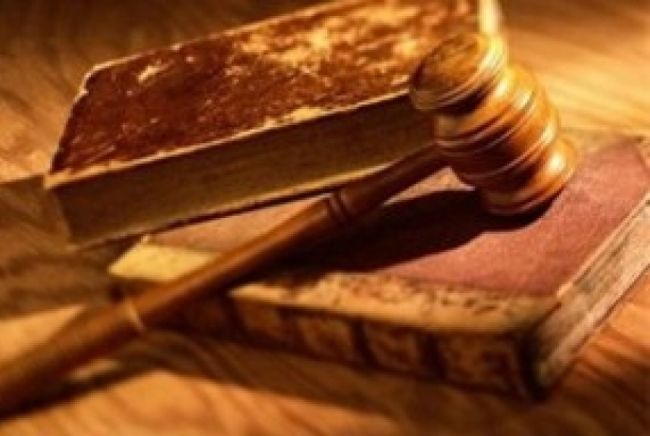 Превод бави дело срещу ислямисти