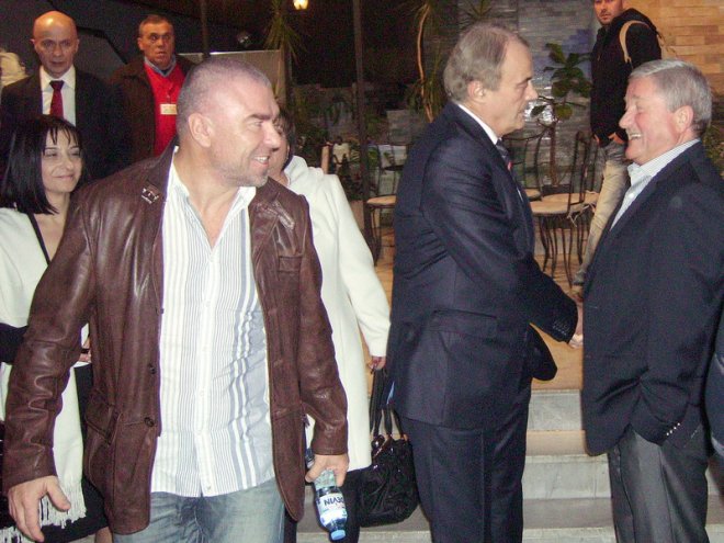 Марешки играе покер във Виена