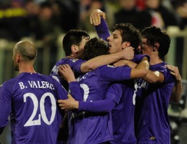 Фиорентина се подигра с Интер, балкански дует разпердушини нерадзурите