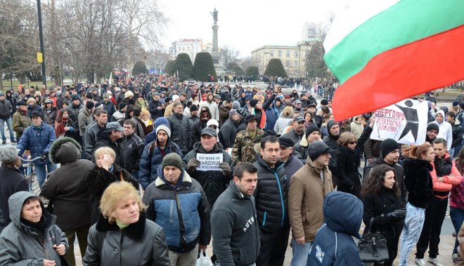 Гладните бунтове в страната продължават и днес