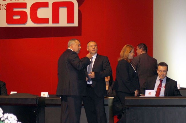 Отнеха правата на местните БСП ръководства да подреждат изборните листи