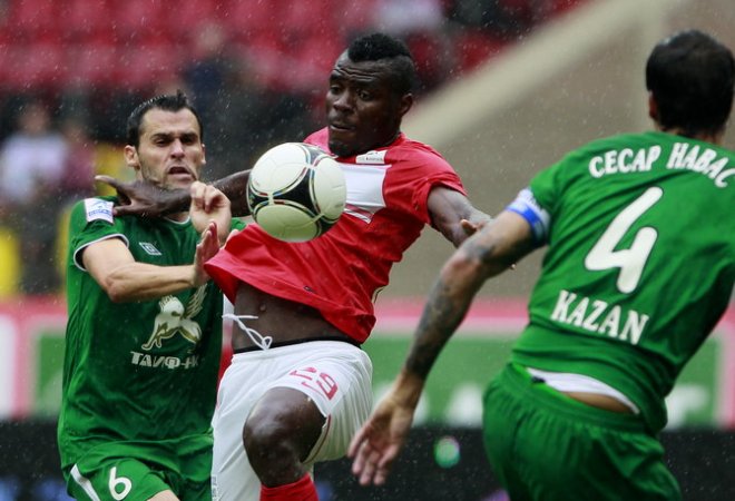 Ливърпул наблюдава Емануел Еменике от Спартак (Москва)