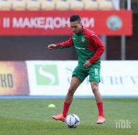 Без попадения в първата половина на двубоя Македония - България 