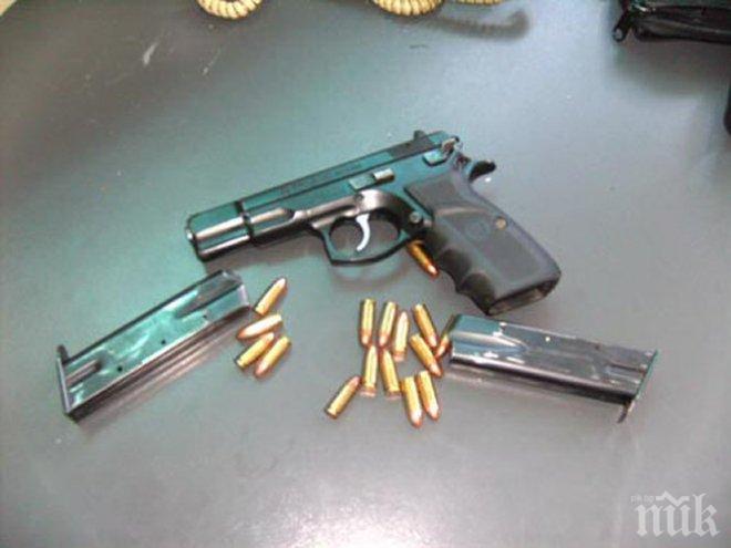 В Одеса е издирван взел подкуп съдия, който по време на опита за задържането си е открил стрелба