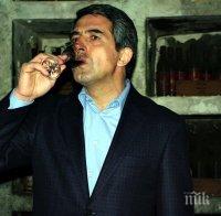 Плевнелиев назначава Елица Николова за член на УС на БНБ