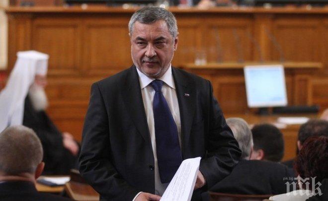 Симеонов: Няма да оттеглим подкрепата си от д-р Москов