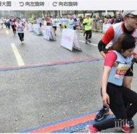 Юбилейният маратон в Париж се провежда при засилени мерки за сигурност