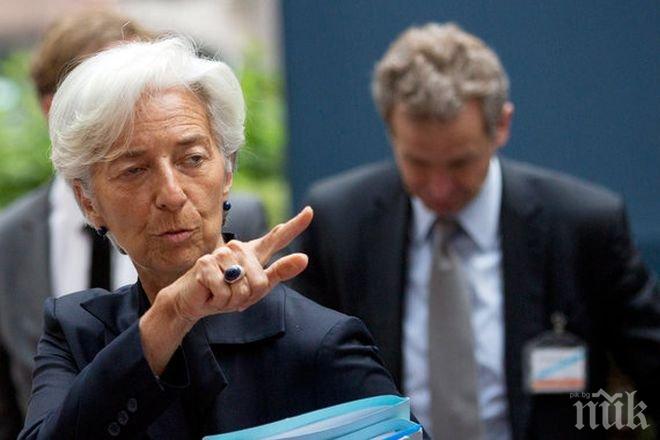 МВФ е още далече от участието си в третия пакет за Гърция (обновена)