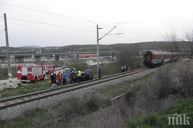 Комисия ще решава бъдещето на прелеза при село Бело поле