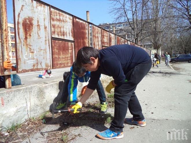 Старт на пролетното почистване на София