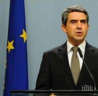 Плевнелиев: Генерал Танов и Григор Кумитски показаха какво означава чест и себеотрицание