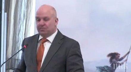 пик нилс муйжниекс сложен сегрегацията ромски деца