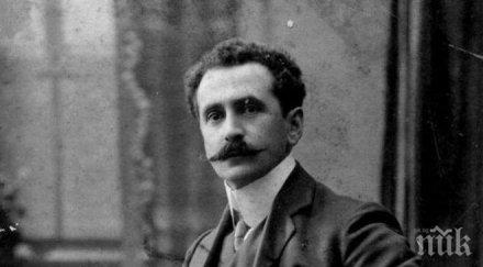 откриха бронзовата фигура варненския архитект дабко дабков