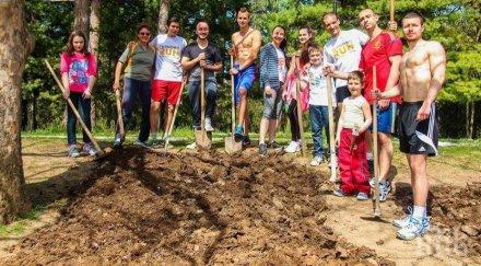 200 фиданки ясен явор чинар бяха засадени стражица кесарево царски извор