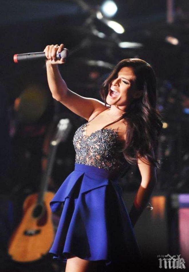 ШОКИРАЩИ РАЗКРИТИЯ! Преслава върти камшици в леглото, звездата е фенка на грубия и необуздан секс 