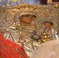 Чудотворна икона пристига в Пазарджик